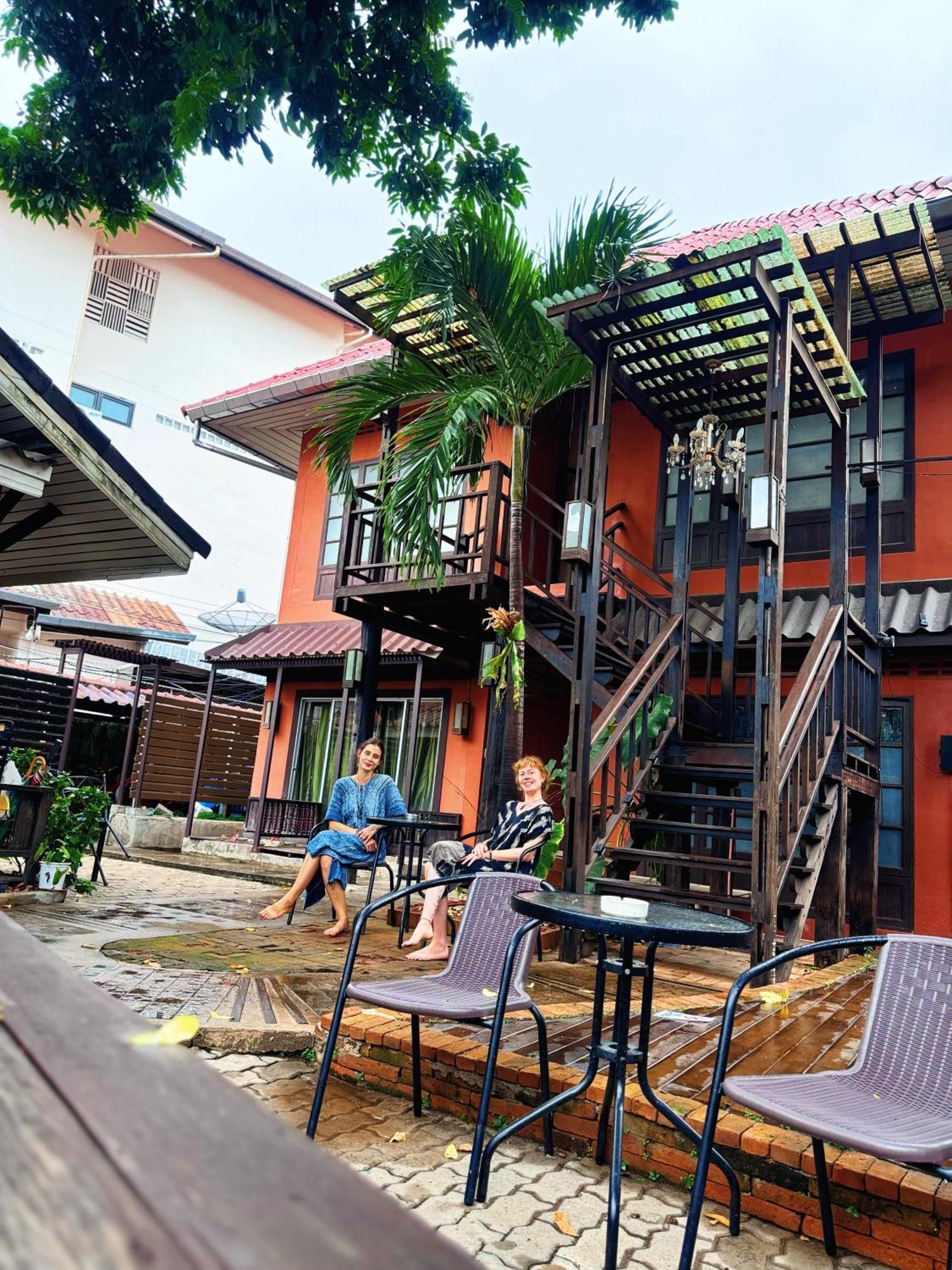 Villa'S Homestay Chiang Mai Exterior foto